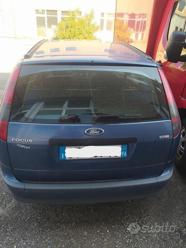 Usata Ford Focus 2005 Blu Station wagon