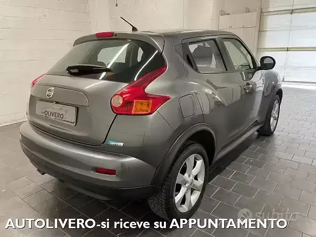 Usata Nissan Juke 110 CV (80 kW) 2013 Grigio SUV
