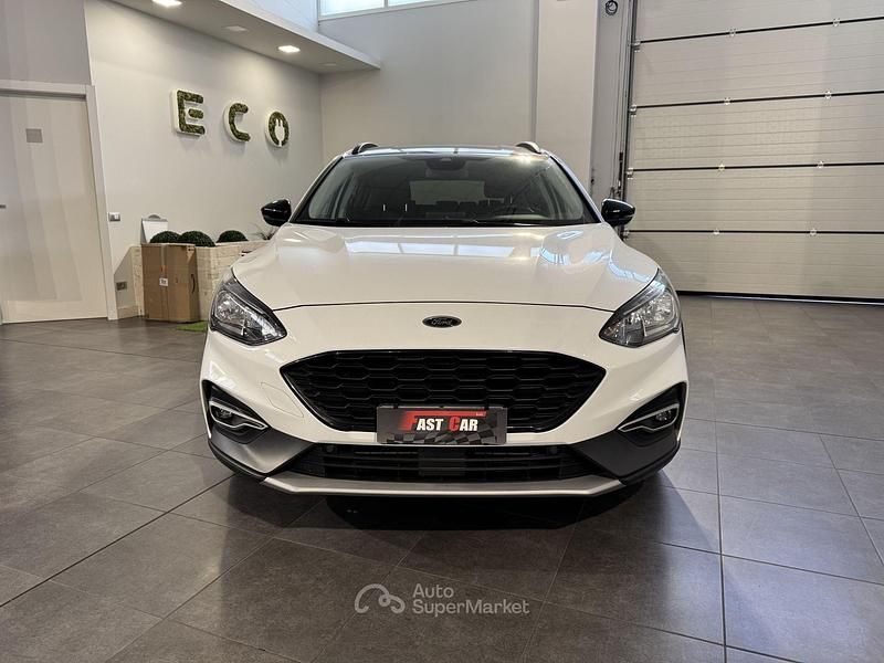 Usata Ford Focus Active 125 CV (91 kW) 2020 Bianco Berlina