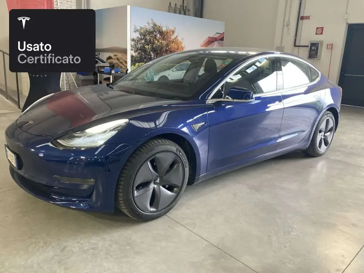 Usata Tesla Model 3 Long Range AWD 324 kW (441 CV) 2020 Deep blue metallic Berlina