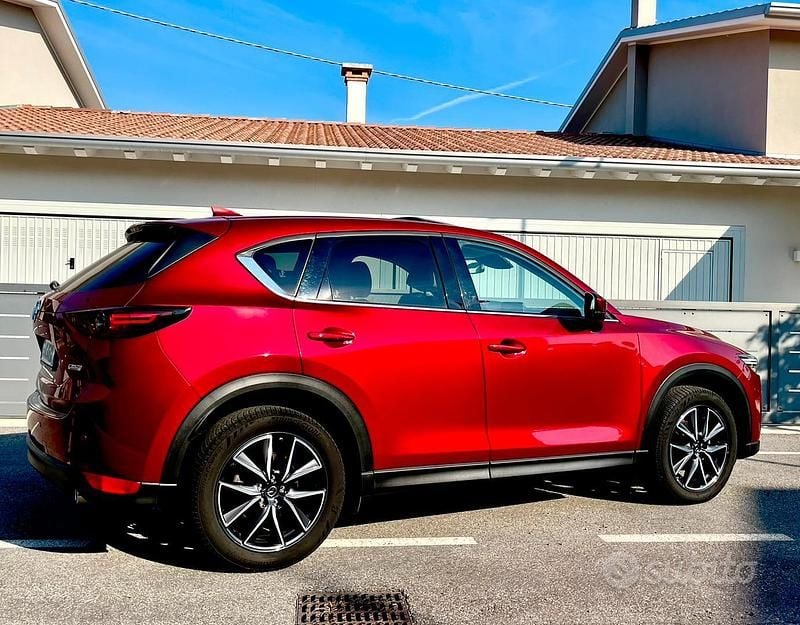 Usata Mazda CX-5 175 CV (128 kW) 2017 Rosso SUV