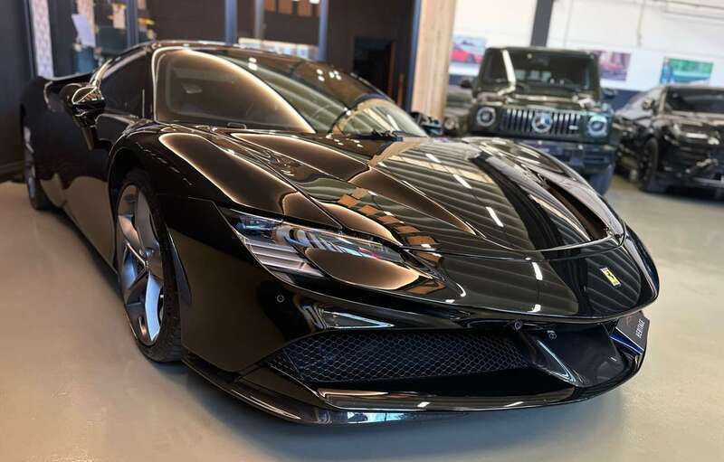 Usata Ferrari SF90 797 CV (586 kW) 2020 Other Coupé