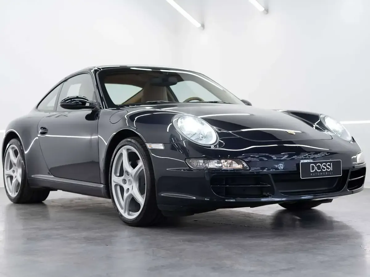 Usata Porsche 911 Carrera 325 CV (239 kW) 2007 Beige Coupé