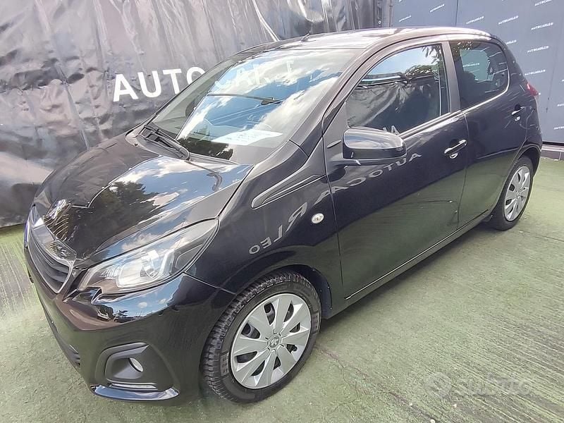Nero Usata 2015 Peugeot 108 Due volumi | 6800 € (Ottimo prezzo) - Immagine 1/4
