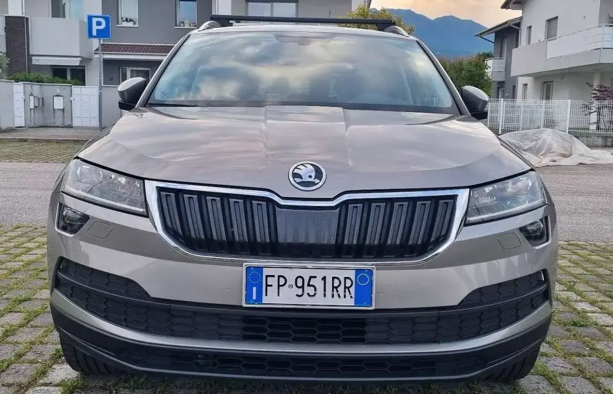 Usata Skoda Karoq Style 116 CV (85 kW) 2018 Beige SUV