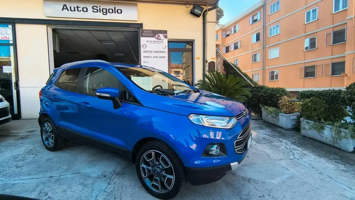 Usata Ford Ecosport Titanium 111 CV (81 kW) 2017 Blu SUV