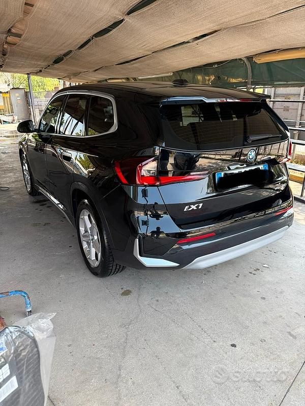 Usado BMW iX1 xLine 150 kW (204 CV) 2024 Negro SUV