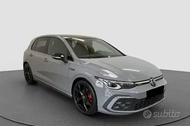 Usata VW Golf VIII GTD 200 CV (147 kW) 2023 Grigio Berlina