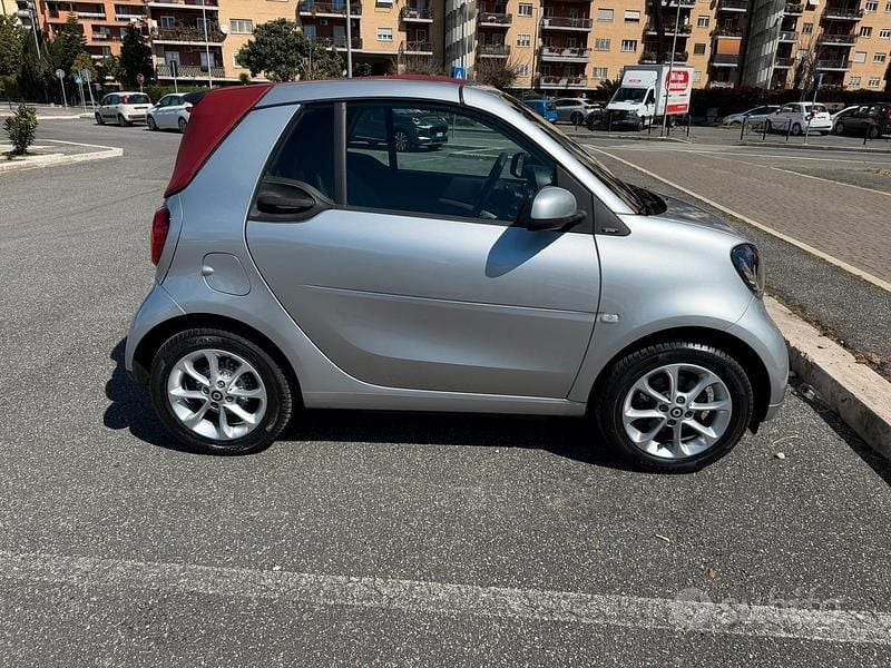 Usata Smart ForTwo Cabrio Prime 71 CV (52 kW) 2017 Grigio Cabrio