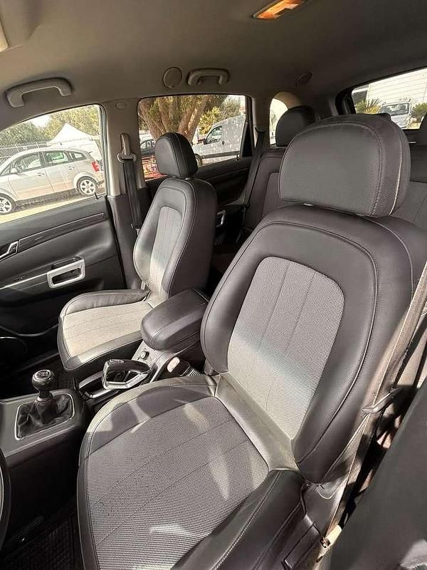 Usata Opel Antara Cosmo 150 CV (110 kW) 2009 Bianco SUV