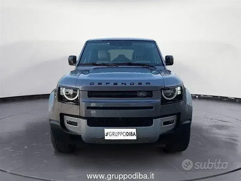 Usata Land Rover Defender 249 CV (183 kW) 2021 Nero SUV