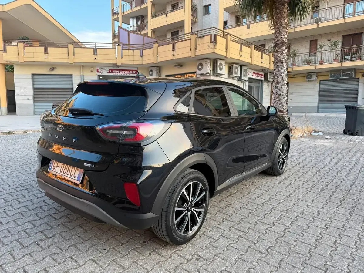 Usata Ford Puma Titanium 125 CV (91 kW) 2021 Nero SUV