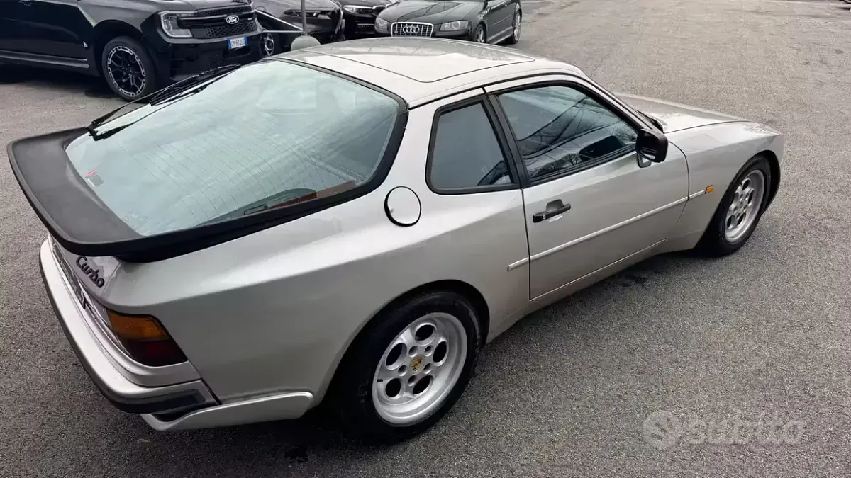 Usata Porsche 944 Turbo 220 CV (161 kW) 1985 Grigio Coupé