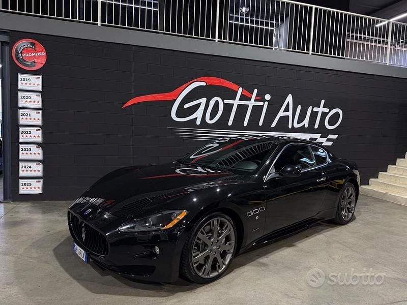 Usata Maserati Granturismo 439 CV (322 kW) 2011 Nero Coupé
