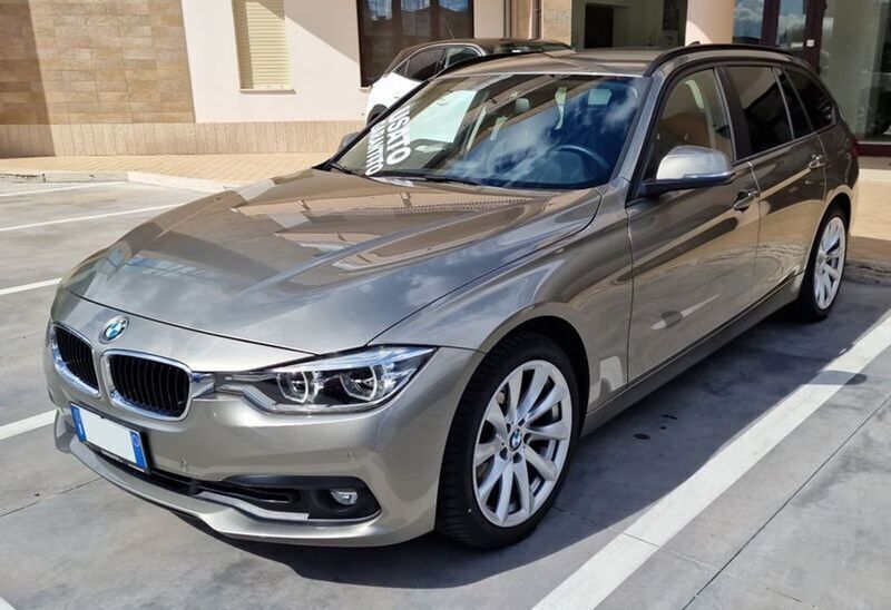 Usato 2019 BMW 320 2.0 Diesel 190 CV (28.900 €)