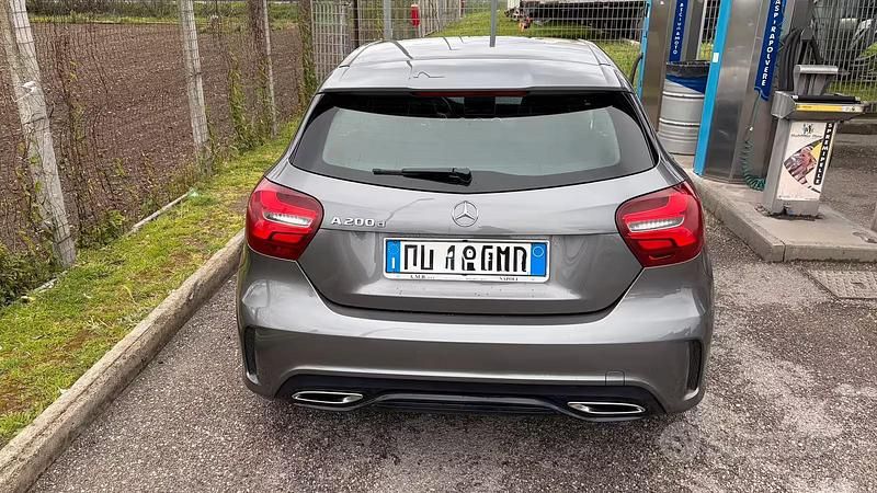 Usata Mercedes A200 136 CV (100 kW) 2017 Berlina