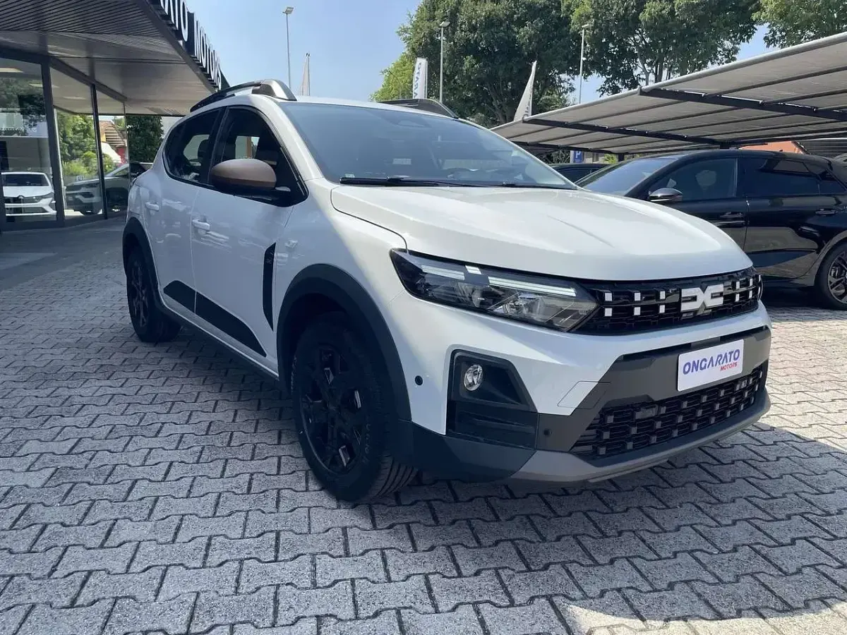 Nuova Dacia Sandero Extreme 122 CV (89 kW) 2026 Bianco SUV