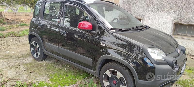 Usata Fiat Panda Cross Cross 2023 Nero Utilitaria