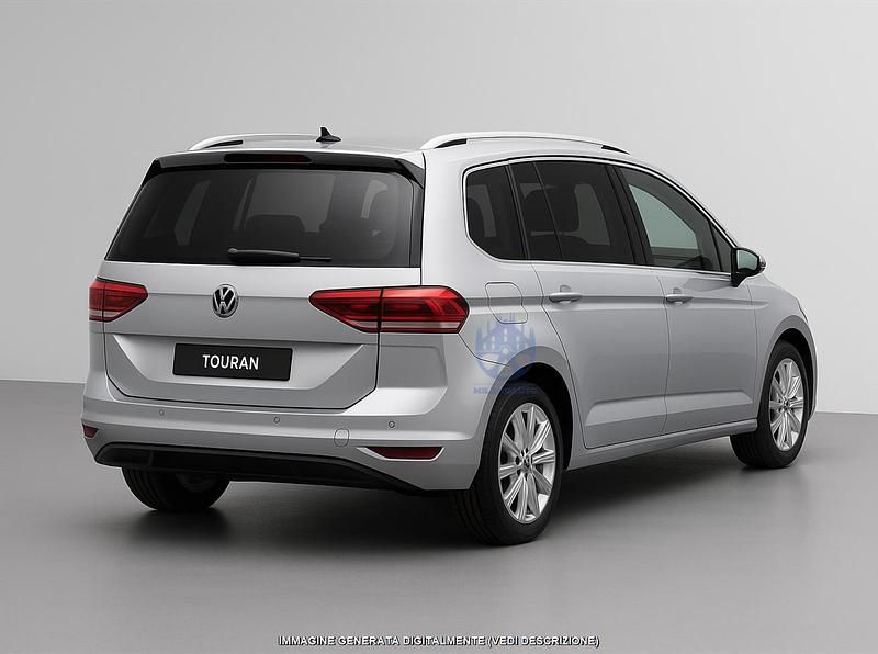 Usata VW Touran Highline 150 CV (110 kW) 2022 Argento Monovolume