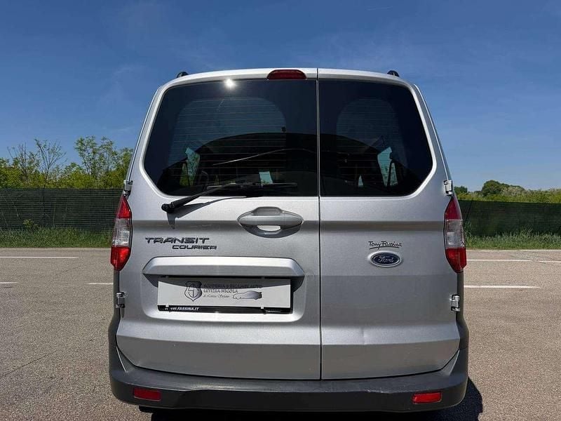 Usata Ford Tourneo Courier 99 CV (72 kW) 2019 Grigio Monovolume