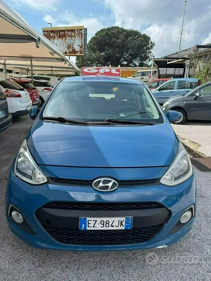Usata Hyundai i10 Comfort 67 CV (49 kW) 2015 Utilitaria