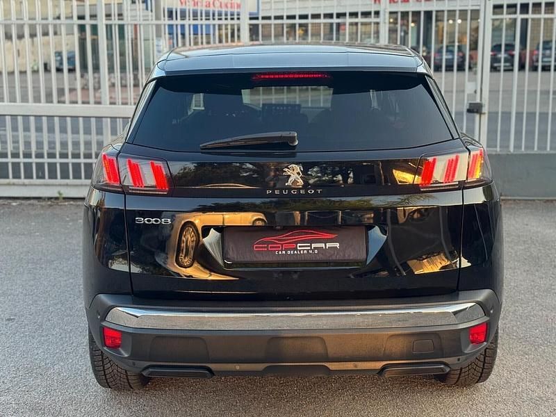 Usata Peugeot 3008 Allure 131 CV (96 kW) 2022 Nero SUV