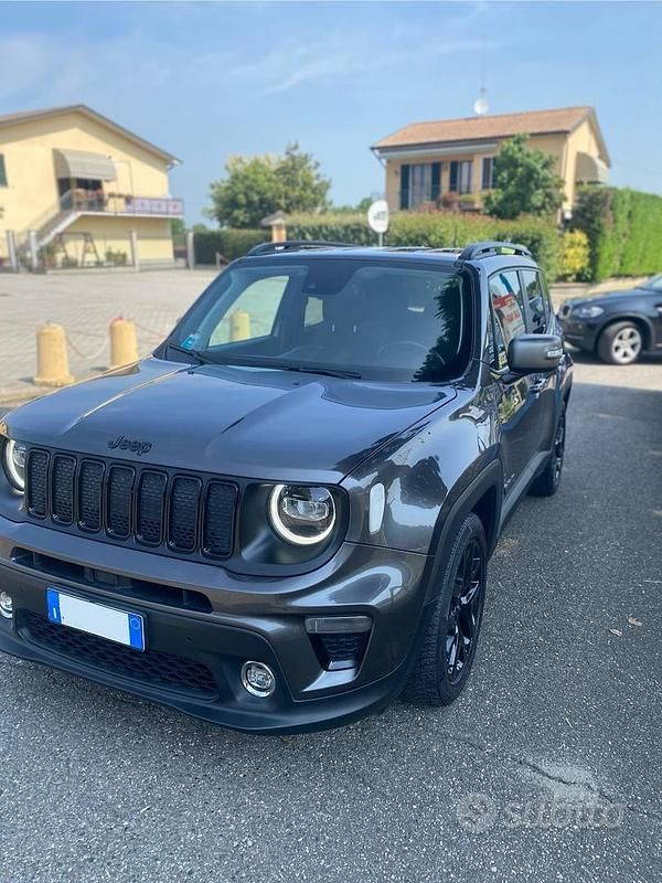 Usata Jeep Renegade 150 CV (110 kW) 2018 Grigio SUV