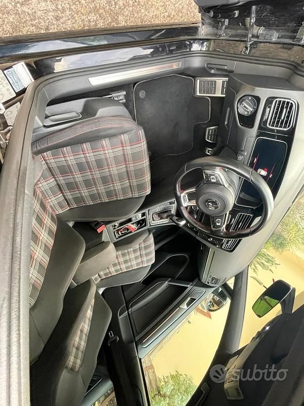Usata VW Golf VII GTI 245 CV (180 kW) 2019 Nero Berlina