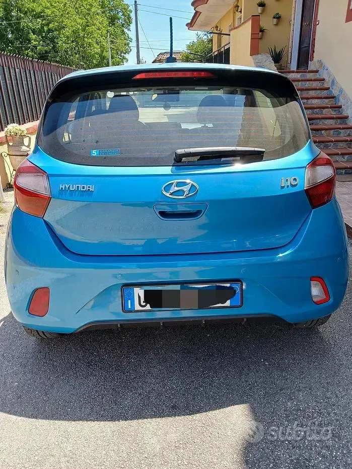 Usata Hyundai i10 67 CV (49 kW) 2021 Blu Utilitaria