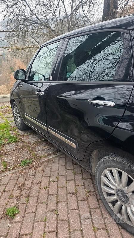 Usata Fiat 500L 105 CV (77 kW) 2013 Nero Monovolume