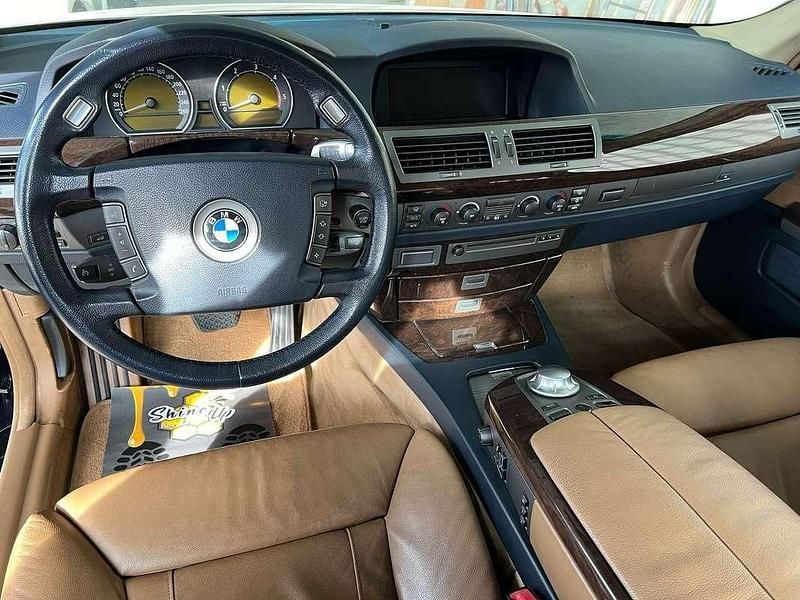 Usata BMW 730 231 CV (169 kW) 2005 Blu/azzurro Berlina