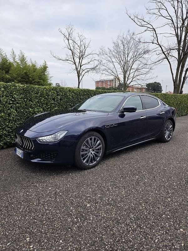 Usata Maserati Ghibli 250 CV (183 kW) 2019 Blu/azzurro Berlina