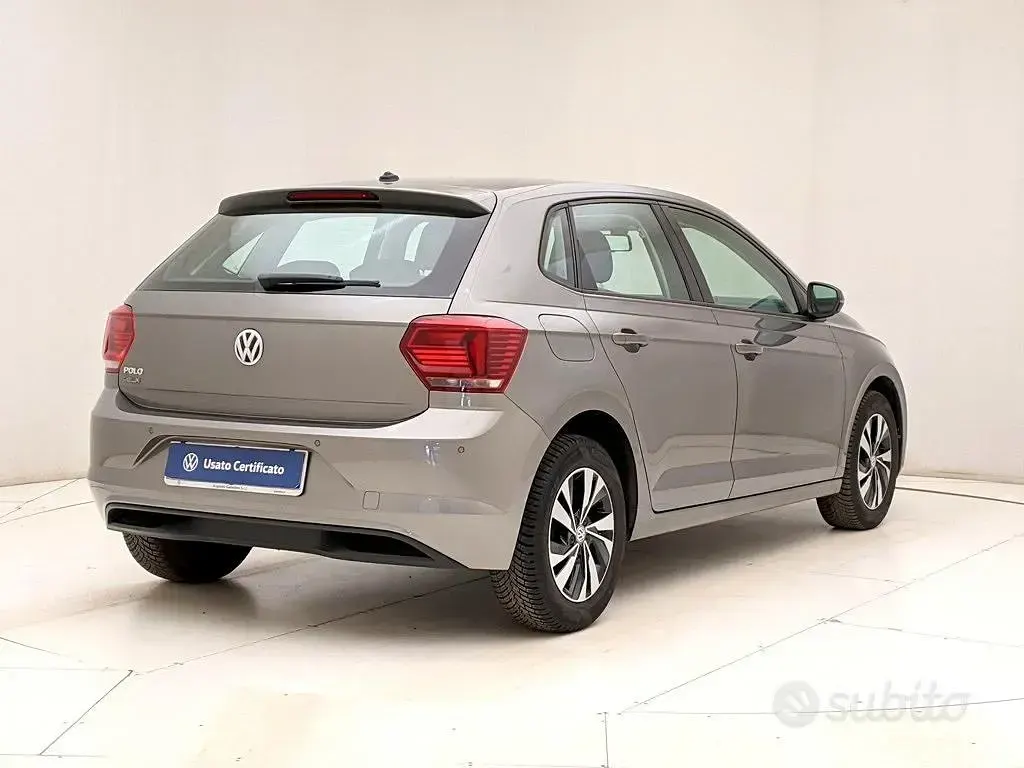 Usata VW Polo Comfortline 80 CV (58 kW) 2019 Grigio Utilitaria