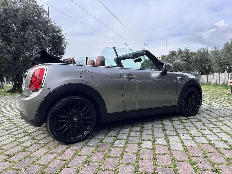 Usata Mini Cooper D Cabriolet 111 CV (81 kW) 2017 Cabrio