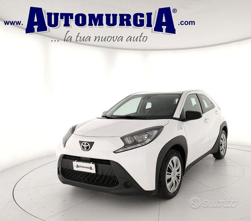 Usata Toyota Aygo X Active 72 CV (52 kW) 2023 Bianco SUV