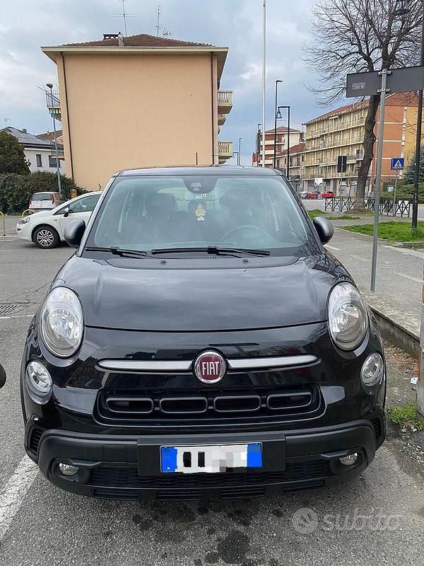 Nero Usata 2021 Fiat 500L Sport Monovolume | 17.000 € (Molto cara) - Immagine 1/4