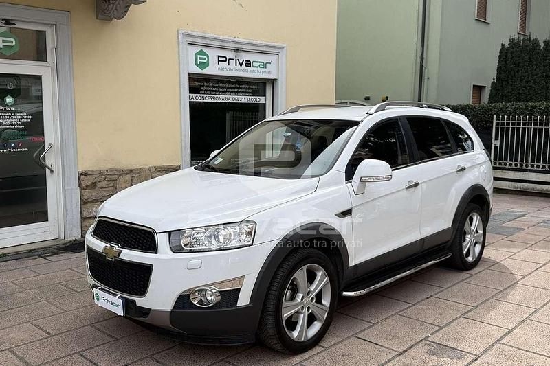 Usata Chevrolet Captiva LTZ 184 CV (135 kW) 2011 Bianco SUV