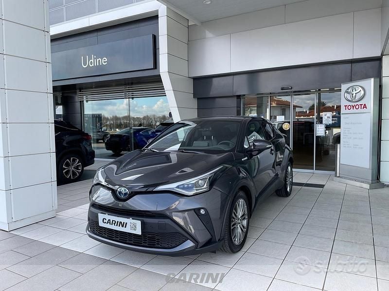 Usata Toyota C-HR Lounge 122 CV (89 kW) 2021 Grigio SUV