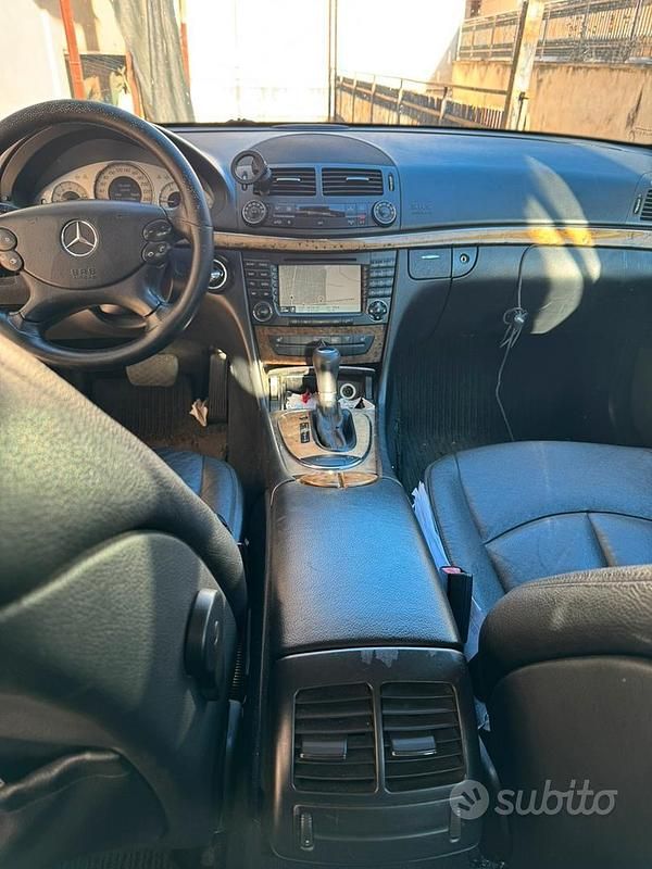 Usata Mercedes E280 231 CV (169 kW) 2006 Station wagon