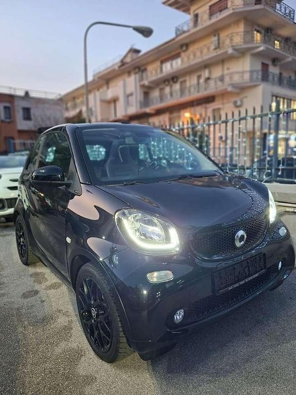 Usata Smart ForTwo Cabrio Prime 90 CV (66 kW) 2017 Nero Cabrio