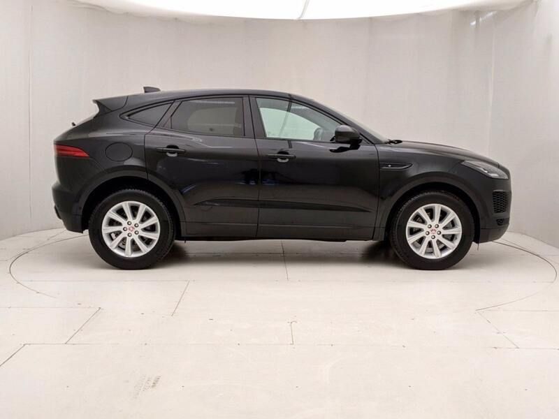 Usata Jaguar E-Pace R-Dynamic 180 CV (132 kW) 2018 Nero SUV