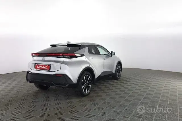 Nuova Toyota C-HR Trend 98 CV (72 kW) 2026 Grigio SUV