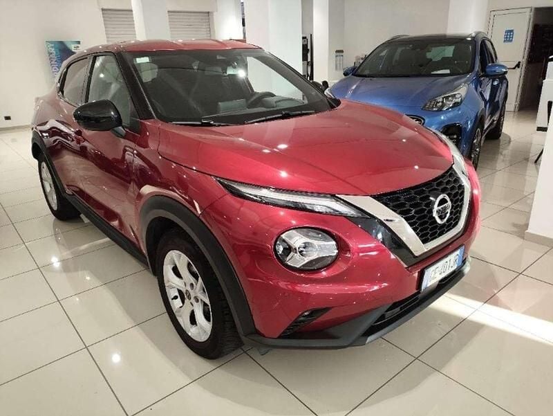 Usata Nissan Juke N-Connecta 114 CV (83 kW) 2021 Rosso metallizzato SUV