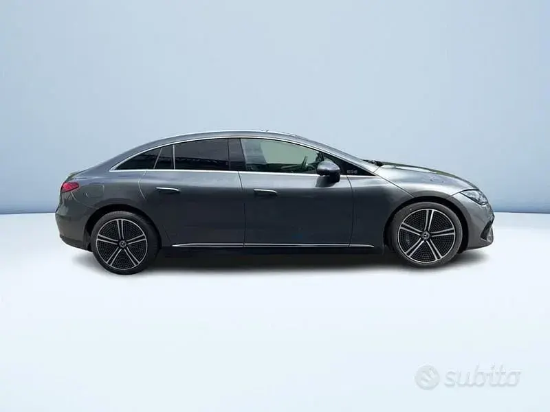 Nuova Mercedes EQE350 Premium 214 kW (292 CV) 2026 Grigio Berlina