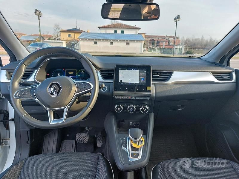 Usata Renault Captur 92 CV (67 kW) 2022 Bianco SUV