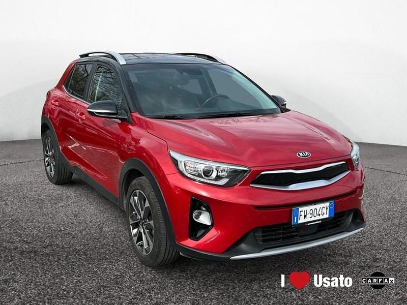 Usata Kia Stonic 120 CV (88 kW) 2019 Rosso SUV