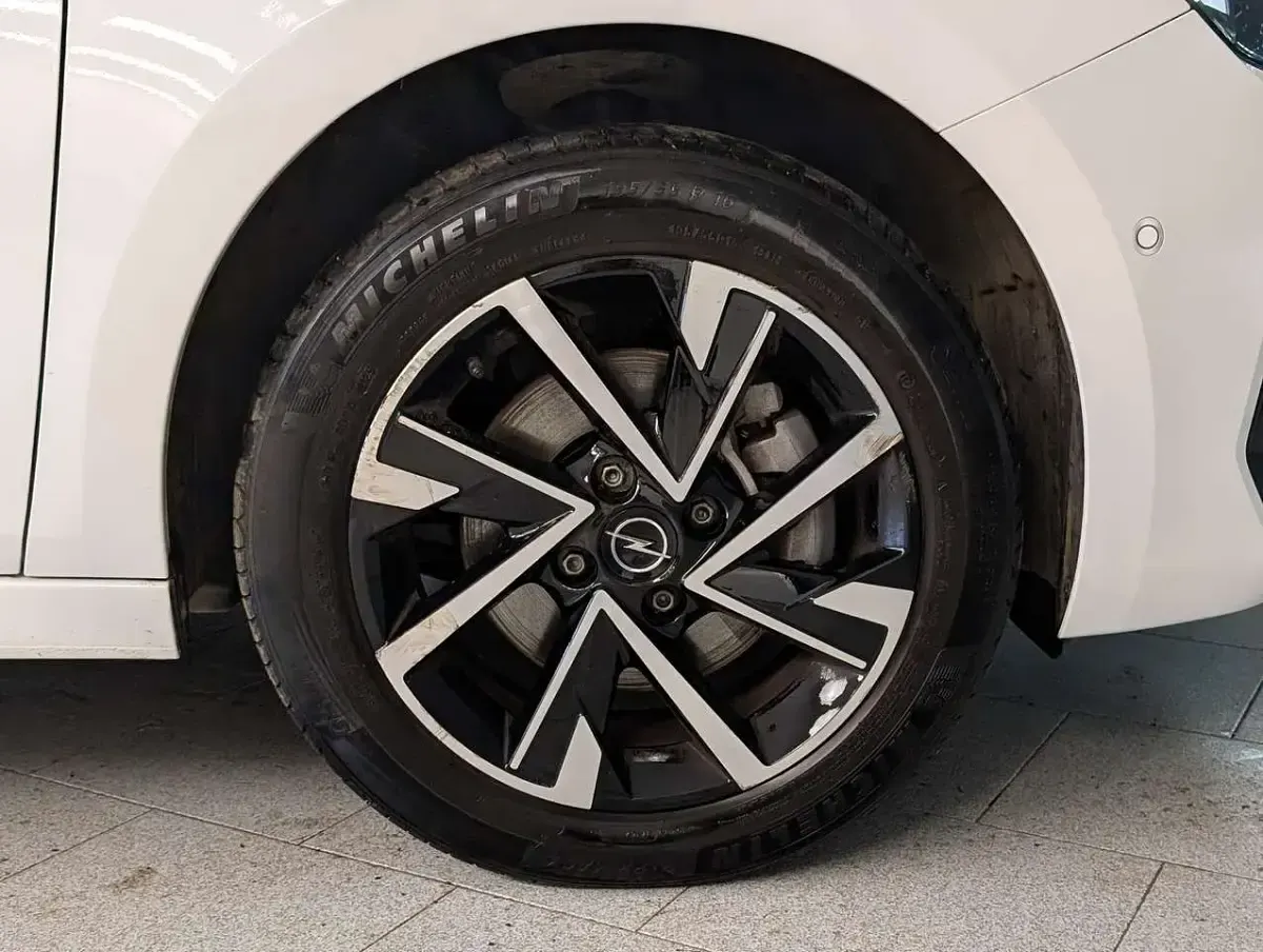 Usata Opel Corsa S 101 CV (74 kW) 2025 Bianco Utilitaria