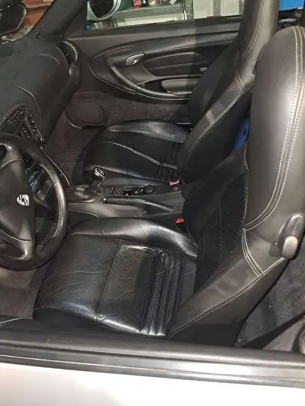Usata Porsche Boxster 220 CV (161 kW) 2000 Argento Cabrio