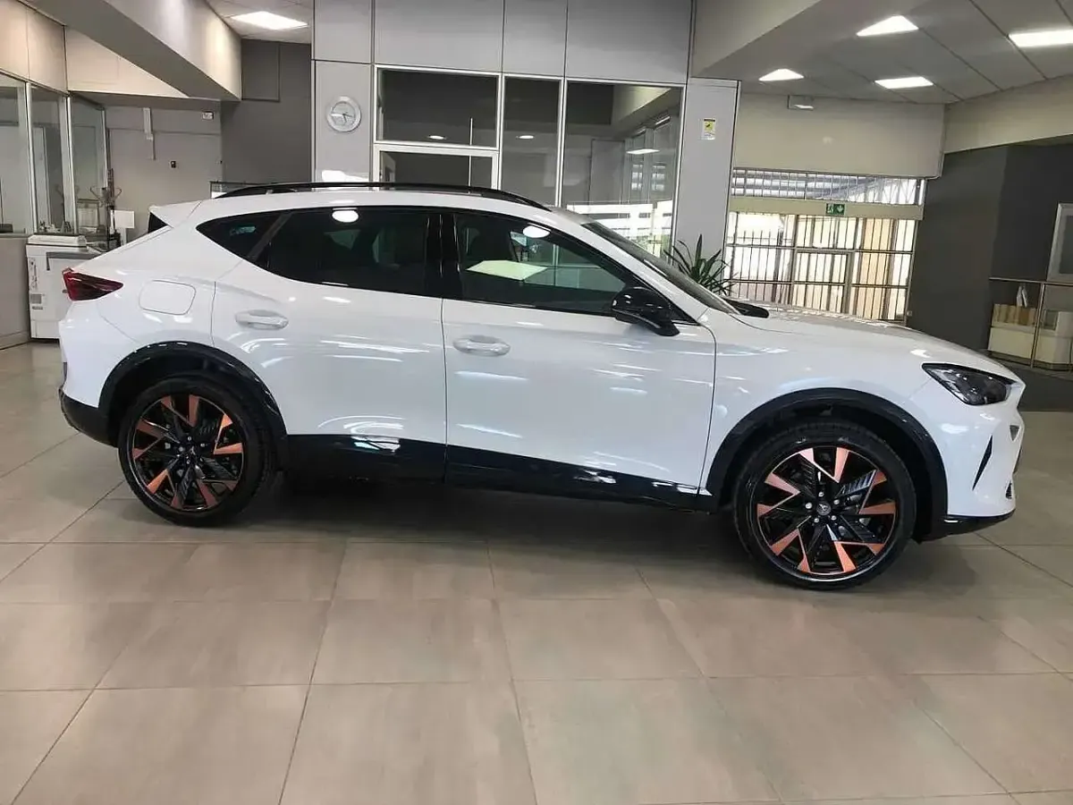 Nuova Cupra Formentor 150 CV (110 kW) 2026 Bianco SUV