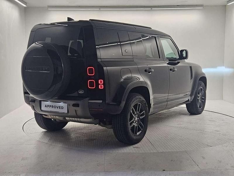 Usata Land Rover Defender Dynamic 249 CV (183 kW) 2021 Nero SUV